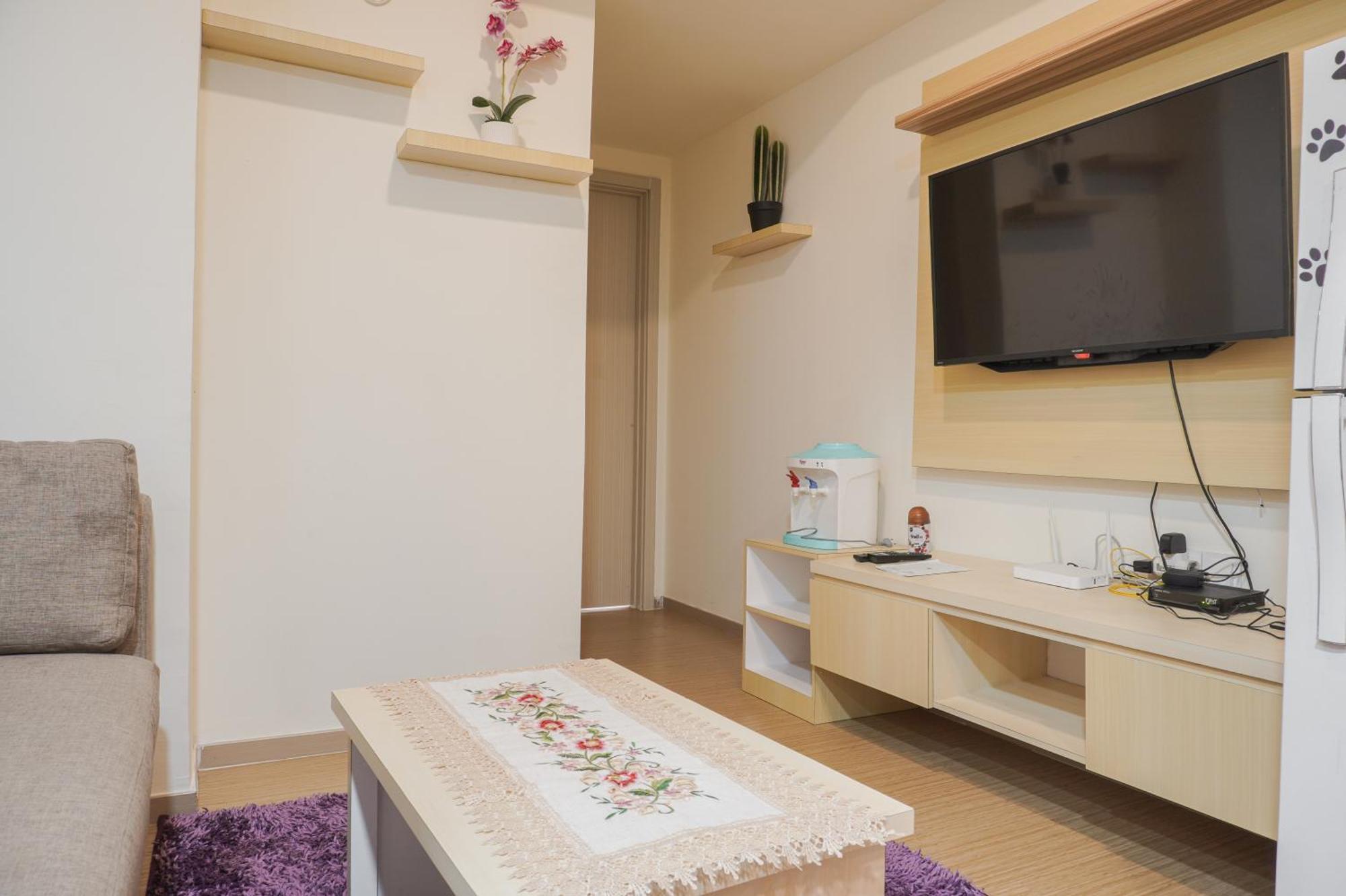 Apartemen Comfort 1br With Working At Meikarta By Travelio Bekasi